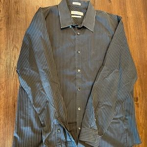 Calvin Klein mens button up size XL